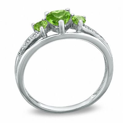 0.41 CTW ct 14k Gold Oval Green Peridot Diamond Accent Heart Shaped Filigree Bypass Fashion Promise Ring