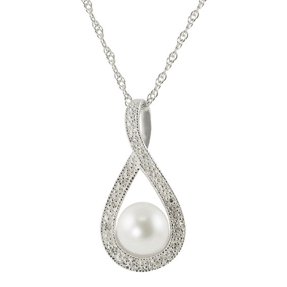 7.0-7.5mm Freshwater Cultured Pearl and Diamond Accent Pendant in Sterling Silver
