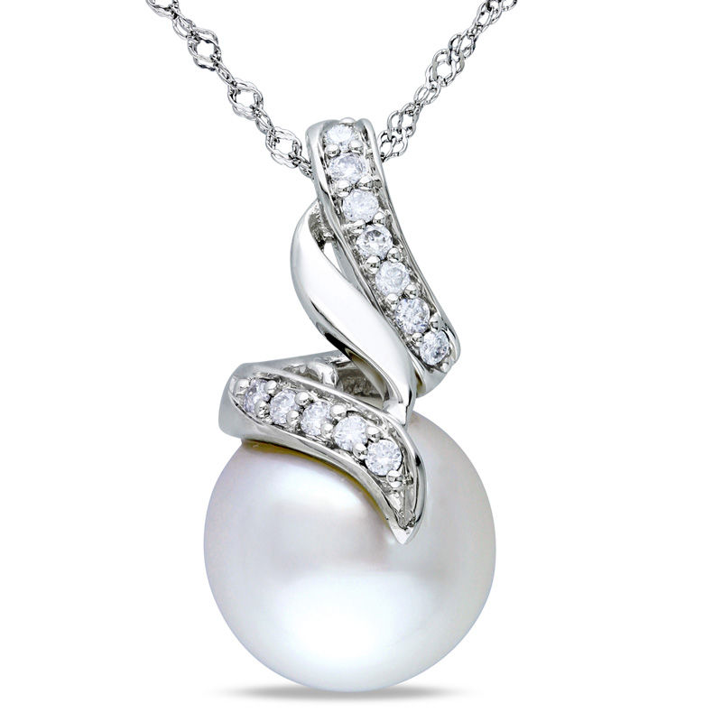 9.5 - 10.0mm Cultured South Sea Pearl and 1/10 CT. T.W. Diamond Swirl Pendant in 14K White Gold - 17"