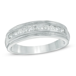 1/2 CT. T.W. Diamond Wedding Band in 10K White Gold