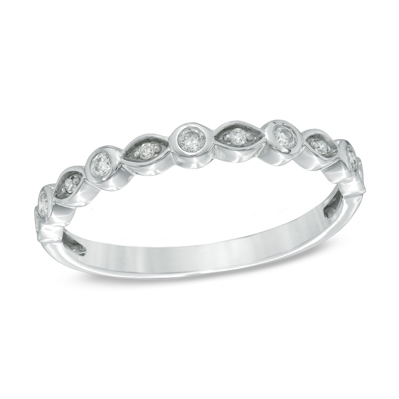Main Image 1 of 1/10 CT. T.W. Diamond Vintage-Style Band in 14K White Gold