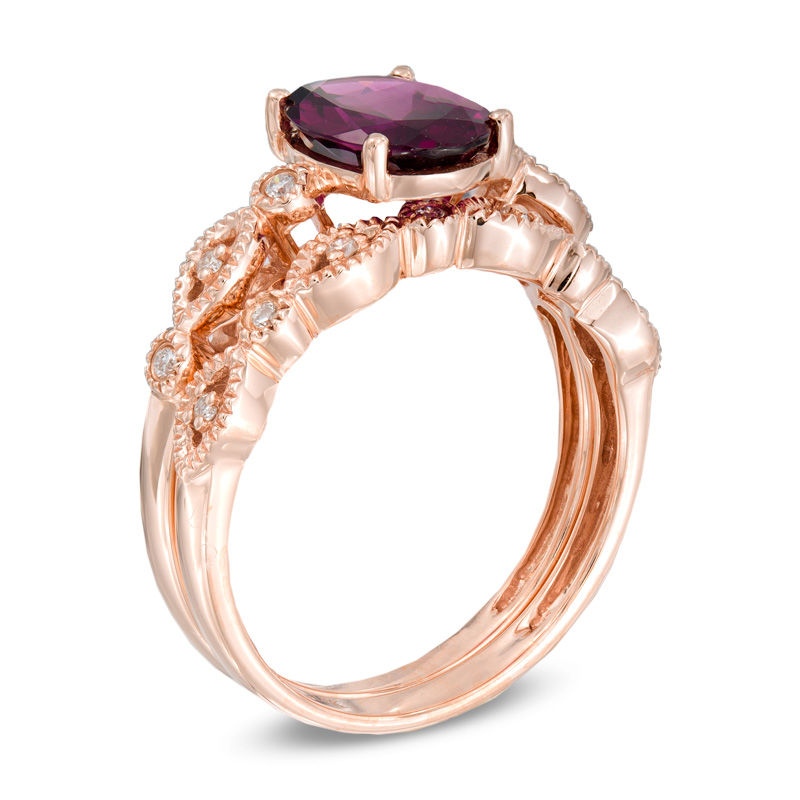 Main Image 2 of Oval Rhodolite Garnet and 1/10 CT. T.W. Diamond Vintage-Style Bridal Set in 14K Rose Gold