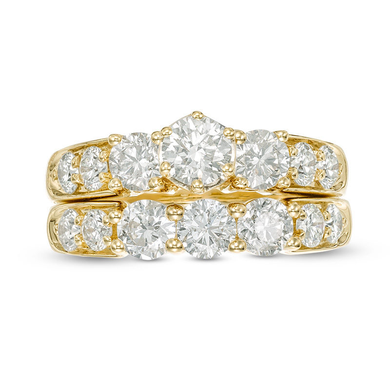 3 CT. T.W. Diamond Past Present Future® Bridal Set in 14K Gold