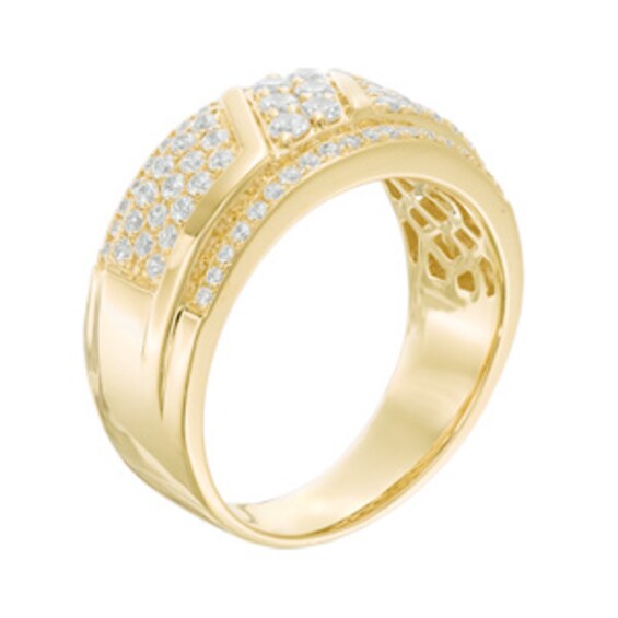 1 CT. T.w. Diamond Band in 10K Gold