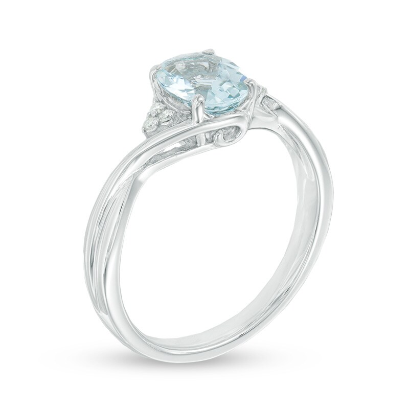 Main Image 2 of Oval Aquamarine and Diamond Accent Tri-Sides Ring in Sterling Silver