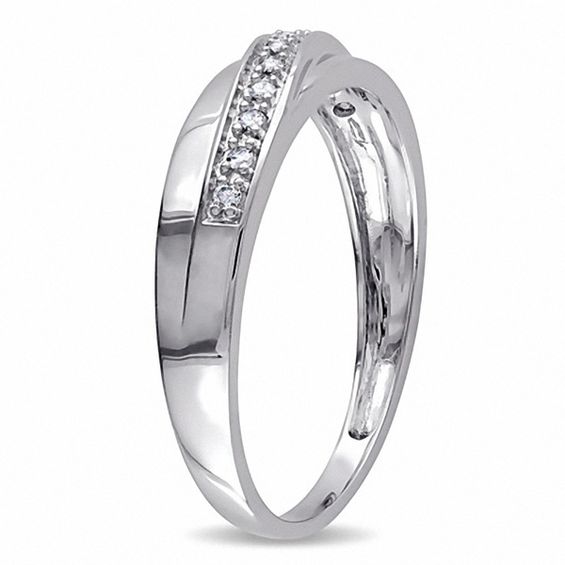 Men's 1/10 CT. T.W. Diamond Slant Band in 10K White Gold Men's 1/10 CT. T.W. Diamond Slant Band in 10K White Gold