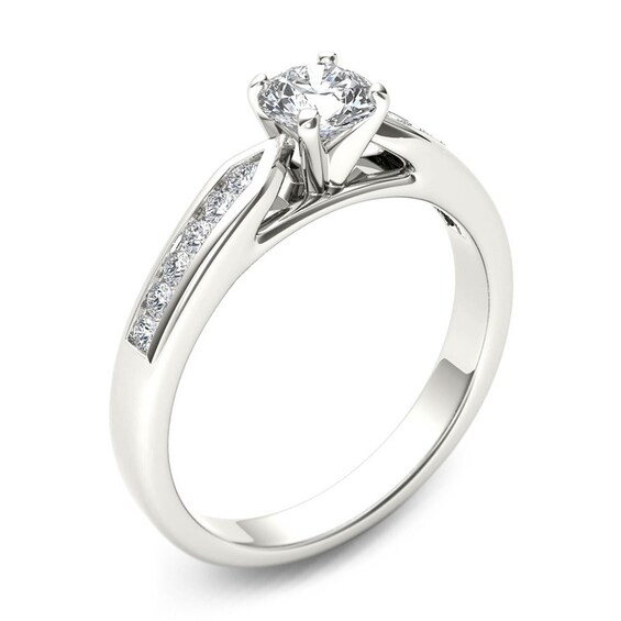 5/8 CT. T.W. Diamond Engagement Ring in 14K White Gold 5/8 CT. T.W. Diamond Engagement Ring in 14K White Gold