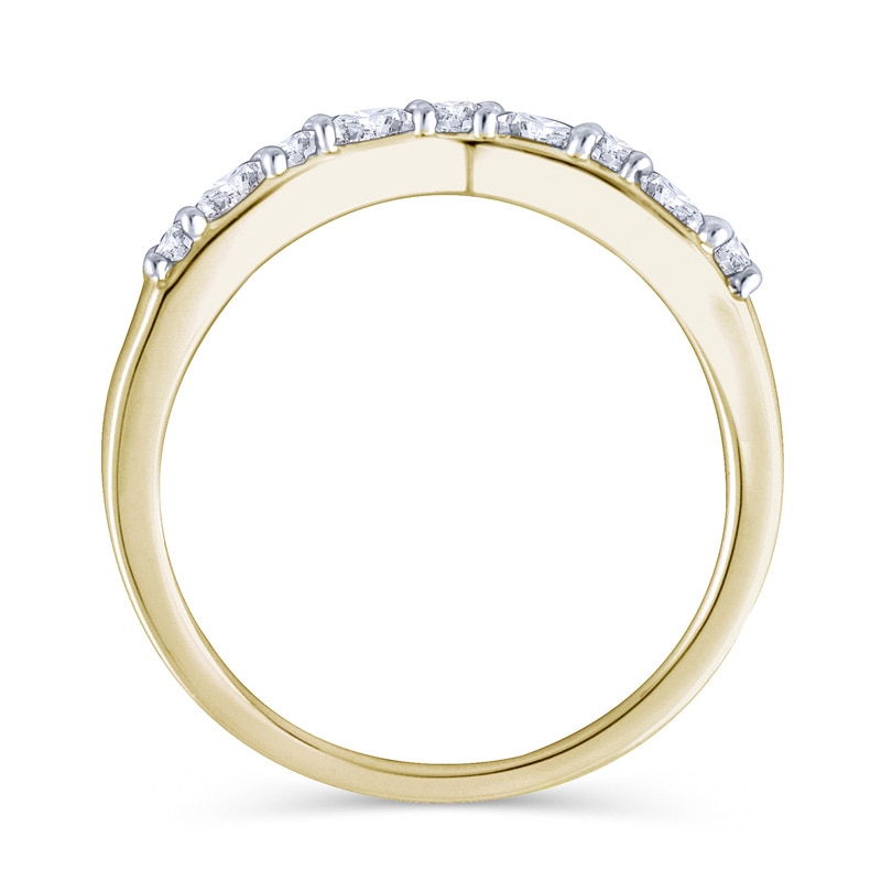1/4 CT. T.W. Baguette-Cut and Round Diamond Alternating Wedding Band in 14K Gold