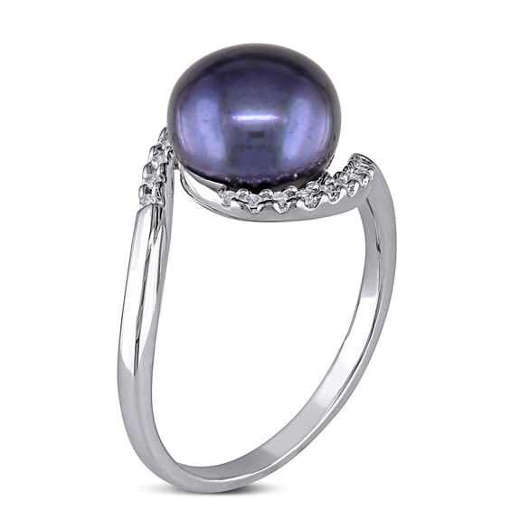 9.0 - 9.5mm Button Dyed Black Cultured Freshwater Pearl and 1/15 CT. T.W. Diamond Bypass Ring in Sterling Silver 9.0 - 9.5mm Button Dyed Black Cultured Freshwater Pearl and 1/15 CT. T.W. Diamond Bypass Ring in Sterling Silver