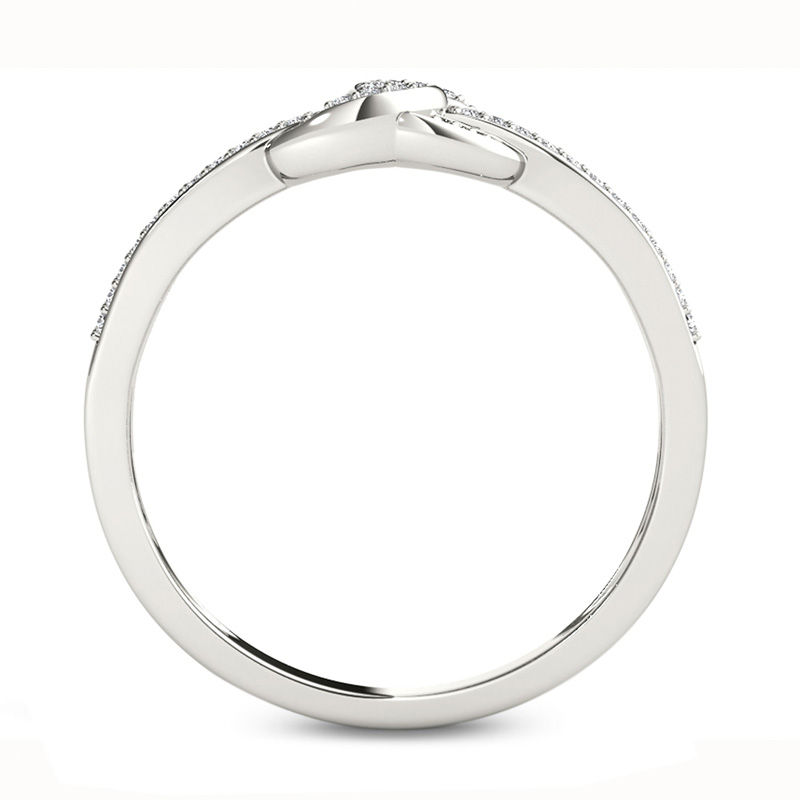 1/8 CT. T.W. Diamond Interlocking Circles Ring in 10K White Gold