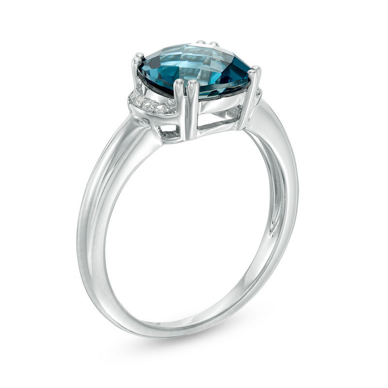 8.0mm Cushion-Cut Swiss Blue Topaz and Lab-Created White Sapphire Collar Ring in Sterling Silver