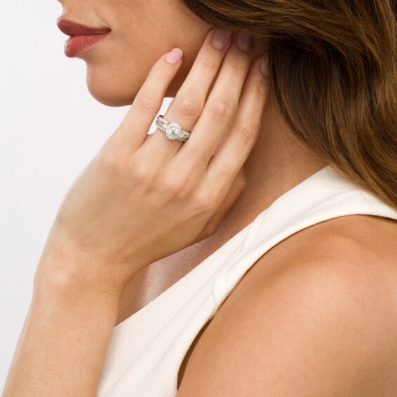 1 CT. T.w. Diamond Frame Tri-Sides Split Shank Bridal Set in 14K White Gold