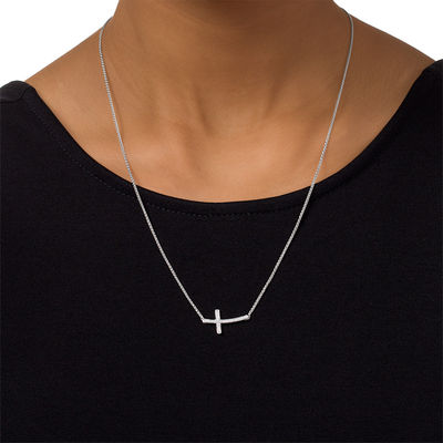 1/10 CT. T.W. Diamond Sideways Cross 