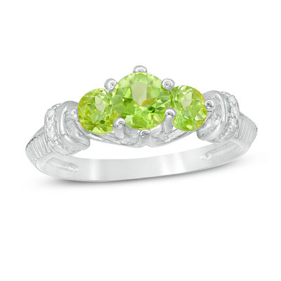 Peridot Ring Size 7.5 Green Gemstone Ring Peridot Solitaire Ring Green Peridot Ring set in Sterling Silver Bright Green Gem Ring