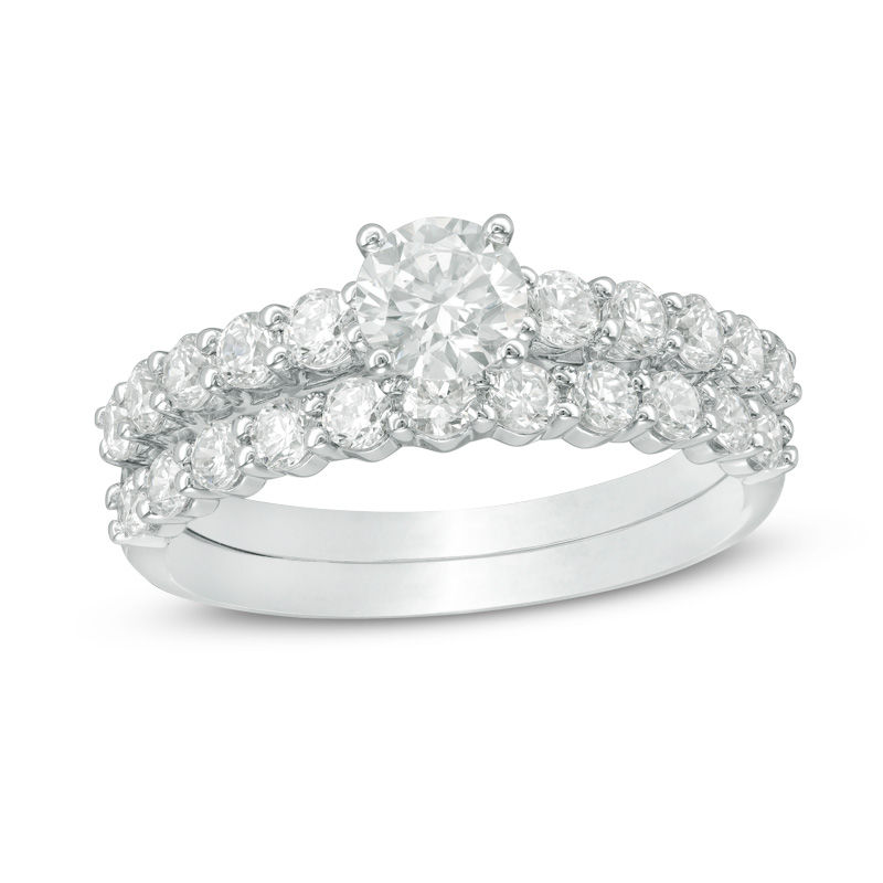 Main Image 1 of 1-1/2 CT. T.W. Diamond Bridal Set in 14K White Gold