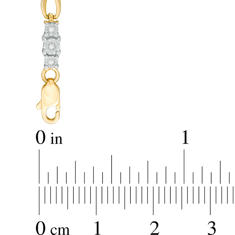 1/10 CT. T.W. Diamond Three Stone Infinity Bracelet in 10K Gold - 7.25"