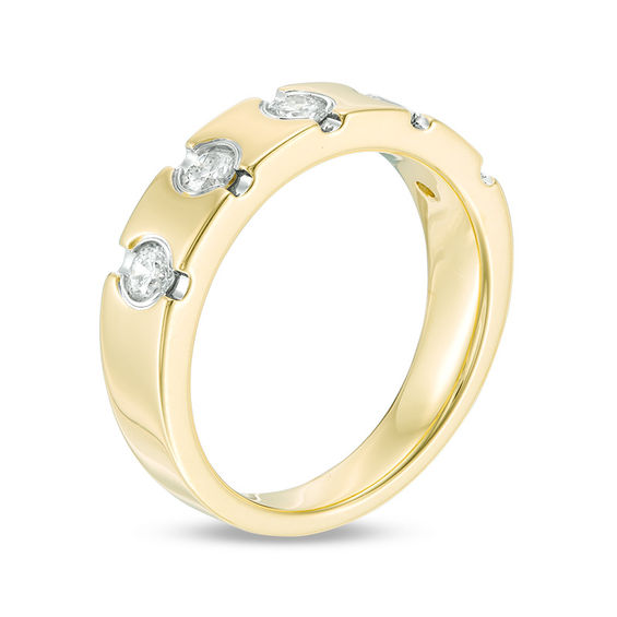 1/2 CT. T.w. Diamond Five Stone Station Anniversary Band in 14K Gold