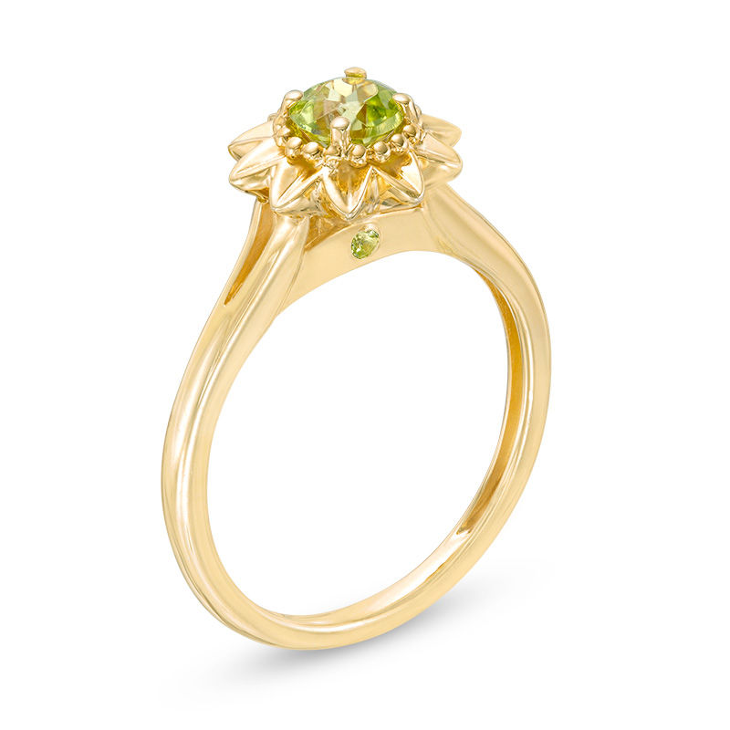 Main Image 2 of Peridot Aster Daisy Ring in 10K Gold