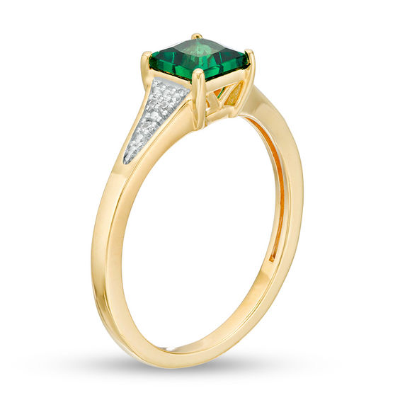 5.0mm Princess-Cut Lab-Created Emerald and Diamond Accent Tri-Sides Ring in 10K Gold