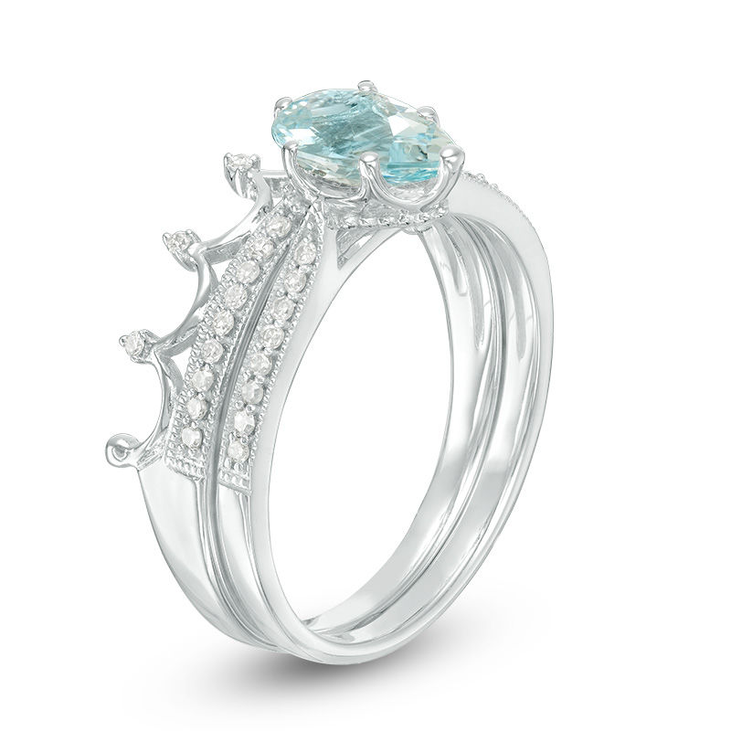 Main Image 2 of Pear-Shaped Aquamarine and 1/8 CT. T.W. Diamond Crown Bridal Set in 14K White Gold