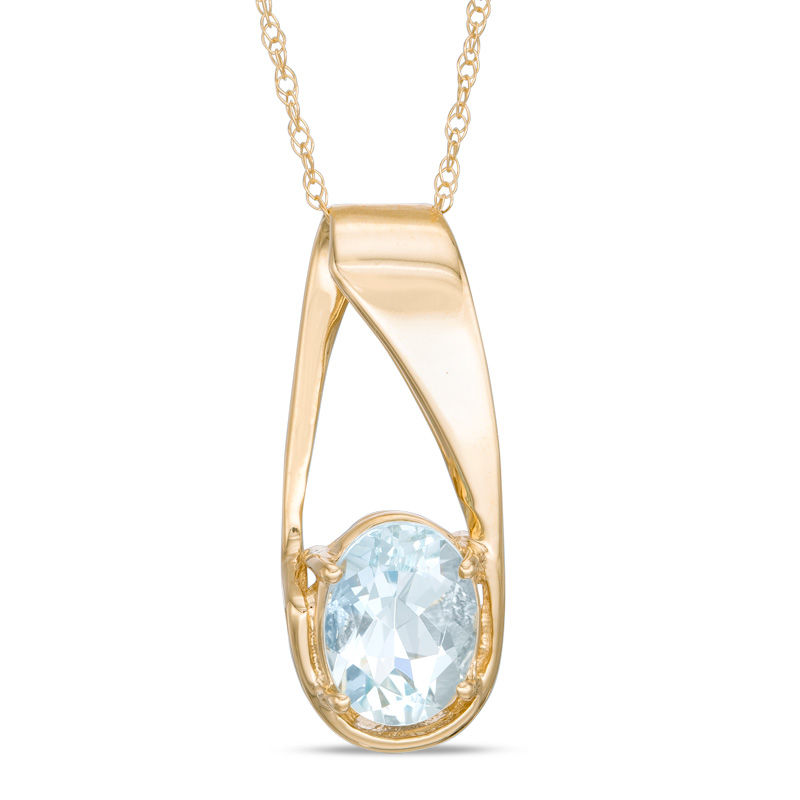 Oval Aquamarine Pendant in 10K Gold