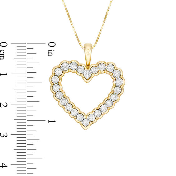 1/2 CT. T.w. Diamond Scallop Edge Heart Pendant in 10K Gold