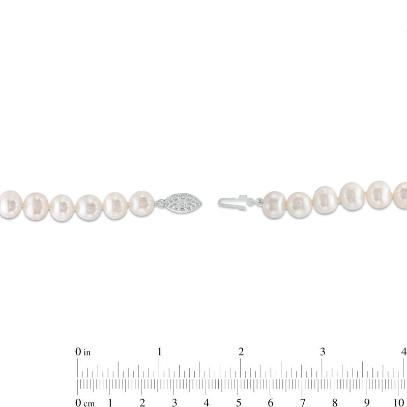 White Gem Grade Freshwater: 7.5-8.0mm 16 Choker Length / Filigree Clasp 14K White Gold