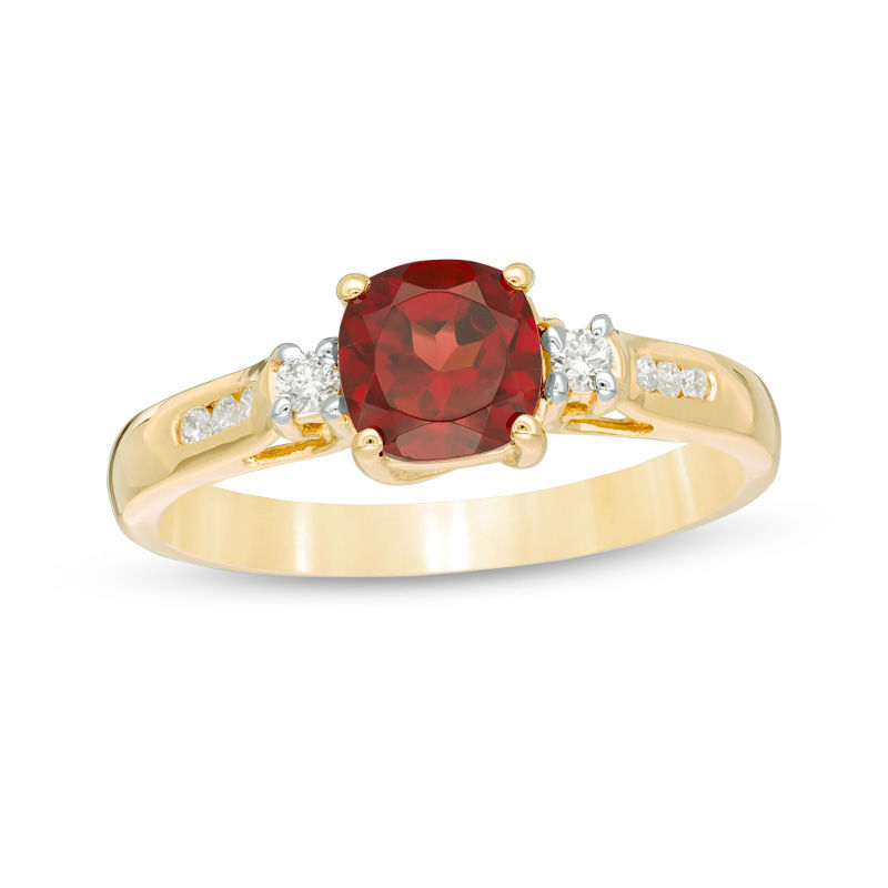 6.0mm Cushion-Cut Garnet and 1/8 CT. T.W. Diamond Ring in 10K Gold