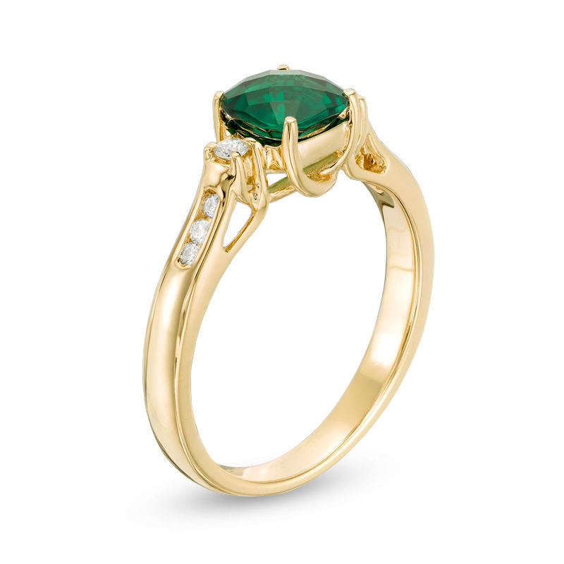 6.0mm Cushion-Cut Emerald and 1/8 CT. T.W. Diamond Ring in 10K Gold | Zales