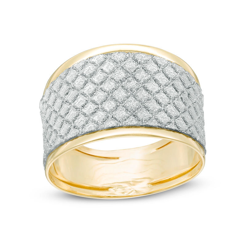 Main Image 1 of Shimmer Texture Quilt Pattern Ring in 10K Gold