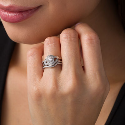 Sterling Silver Womens Round Brown Diamond Framed Cluster Ring 1/5 Cttw Sterling Silver Womens Round Brown Diamond Framed Cluster Ring 1/5 Cttw