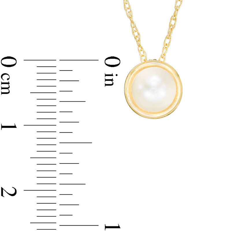 Main Image 4 of 4.5-5.0mm Button Freshwater Cultured Pearl and Filigree Pendant in 10K Gold