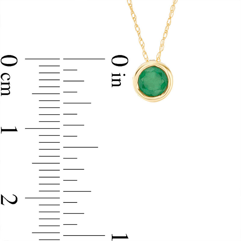 5.0mm Bezel-Set Emerald and Filigree Pendant in 10K Gold