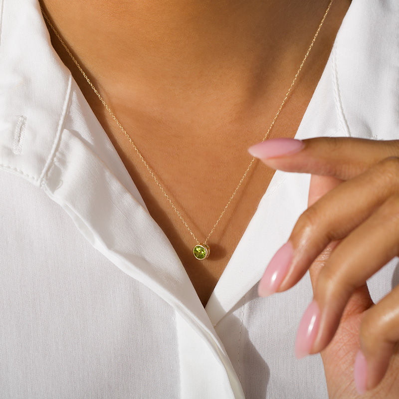 Main Image 2 of 5.0mm Bezel-Set Peridot and Filigree Pendant in 10K Gold