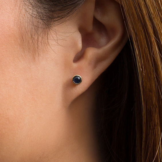 4.0mm Bezel-Set Blue Sapphire and Filigree Stud Earrings in 10K Gold
