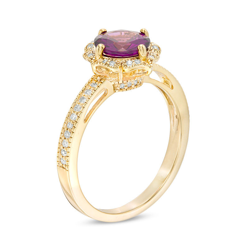 Main Image 2 of 7.0mm Grape Garnet and 0.157 CT. T.W. Diamond Ornate Vintage-Style Ring in 14K Gold