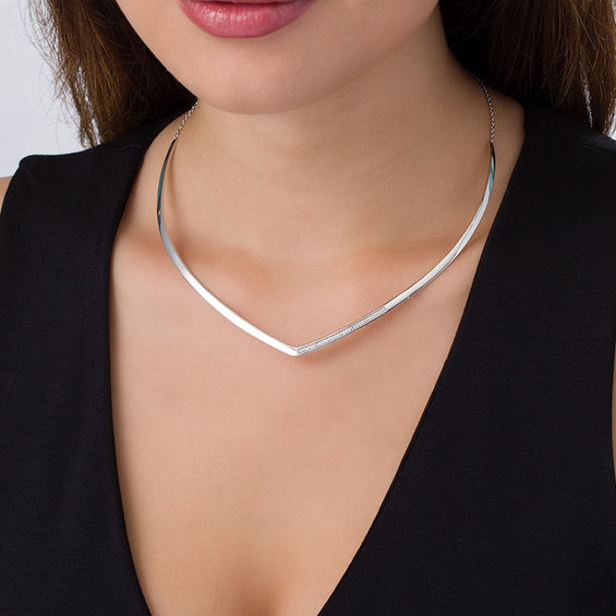 1/6 CT. T.w. Diamond "V" Necklace in Sterling Silver - 17"