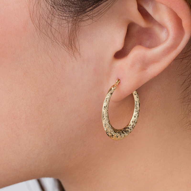 Main Image 2 of 20.0mm Diamond-Cut Hoop Earrings in 14K Gold