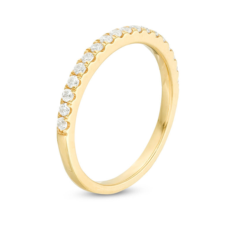 1/3 CT. T.W. Diamond Wedding Band in 10K Gold