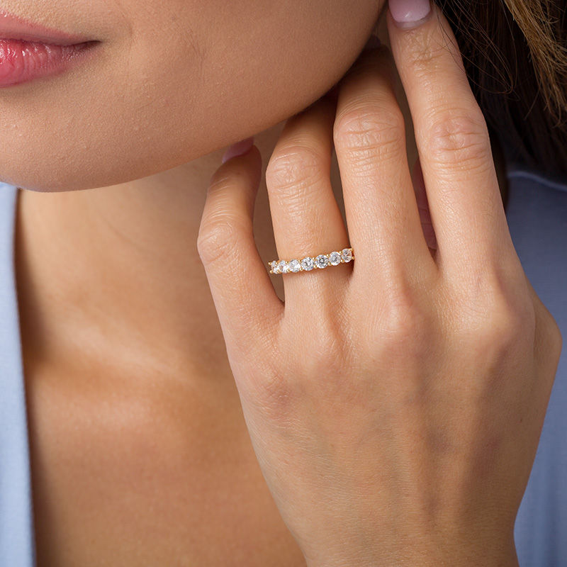 Main Image 2 of 3/4 CT. T.W. Diamond Seven Stone Anniversary Band in 10K Gold