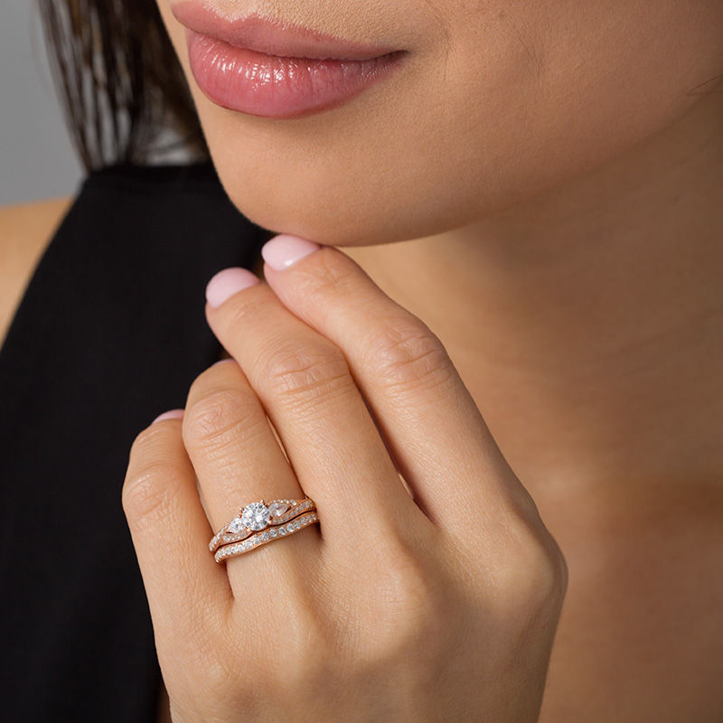 Main Image 2 of 1-3/8 CT. T.W. Diamond Bypass Three Stone Bridal Set in 14K Rose Gold