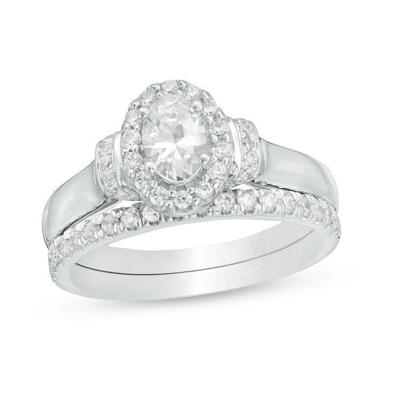 Main Image 1 of 1 CT. T.W. Oval Diamond Frame Collar Bridal Set in 14K White Gold