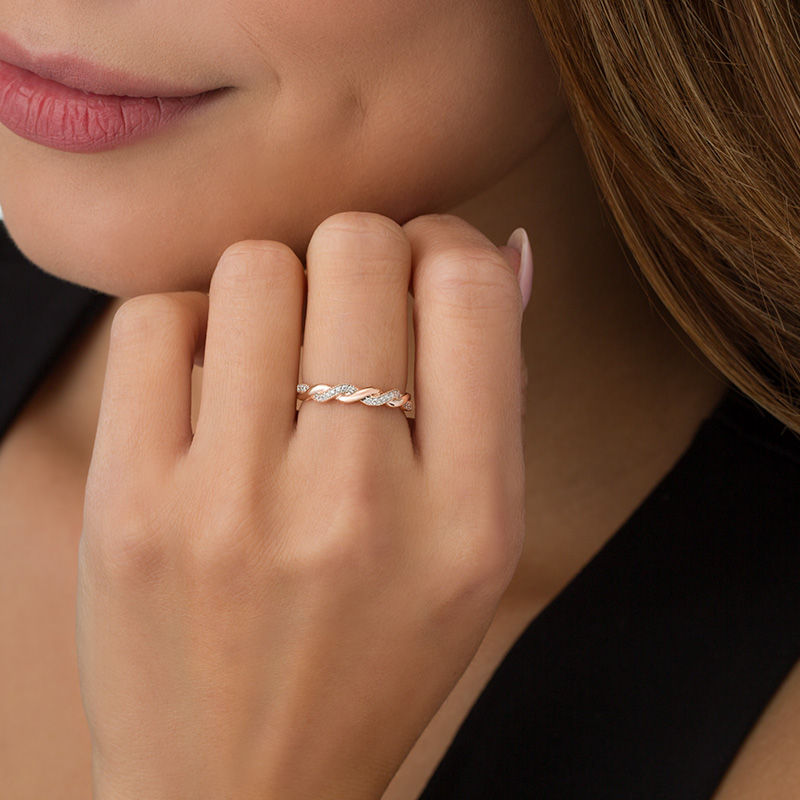 Main Image 3 of 1/10 CT. T.W. Diamond Twist Vintage-Style Band in 10K Rose Gold