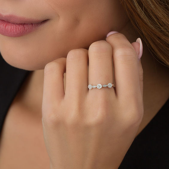 1/5 CT. T.w. Diamond Alternating Marquise and Circle Band in 10K White Gold