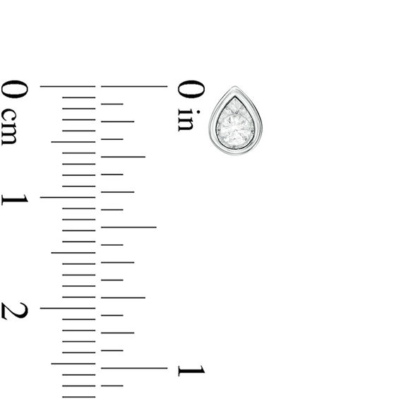 1/3 CT. T.W. Diamond Solitaire Teardrop Pendant and Stud Earrings Set in 10K White Gold 1/3 CT. T.W. Diamond Solitaire Teardrop Pendant and Stud Earrings Set in 10K White Gold