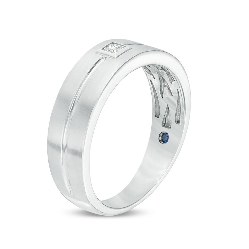 Vera Wang Love Collection Men’s 1/15 CT. Square Diamond Solitaire Center Groove Wedding Band in 14K White Gold