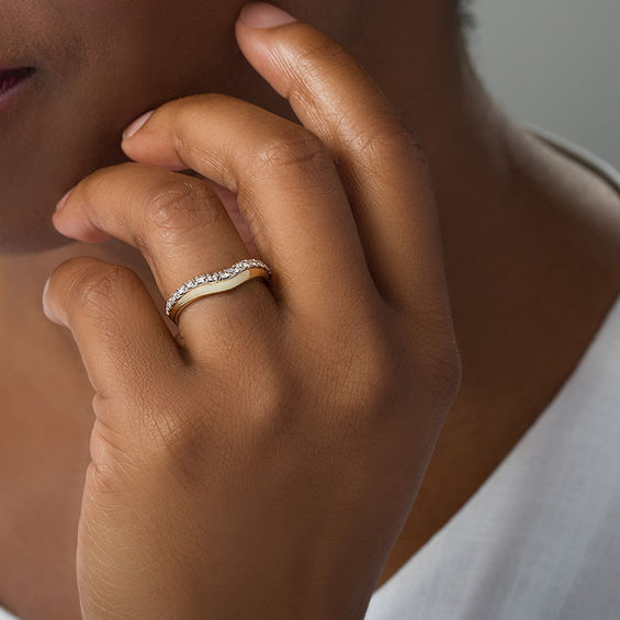 1/2 CT. T.w. Diamond Contour Wedding Band in 14K Gold