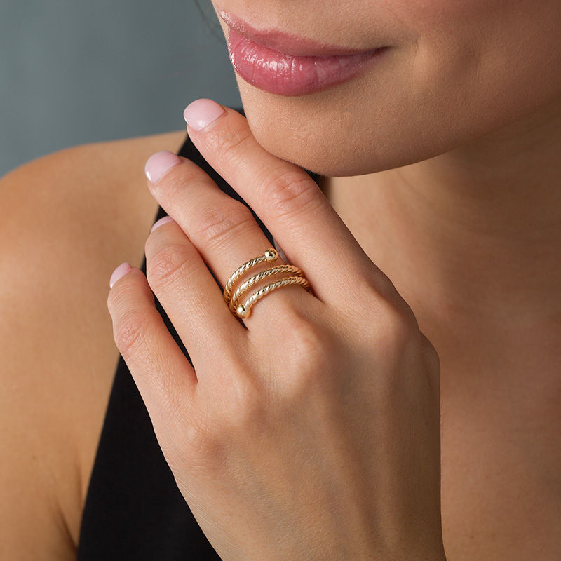 Main Image 2 of Made in Italy Wrap Ring in 14K Gold - Size 7