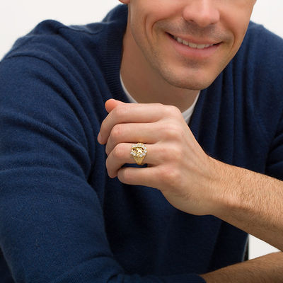 Mens gold hotsell horse ring