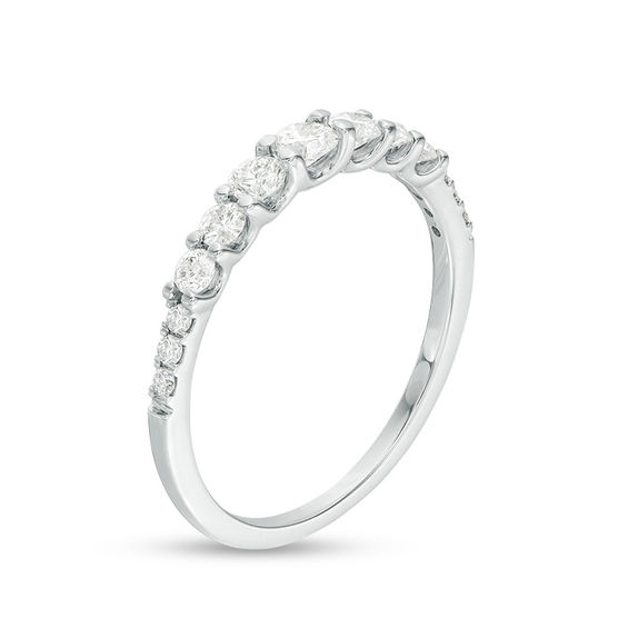 1/2 CT. T.w. Diamond Graduated Anniversary Band in 14K Gold